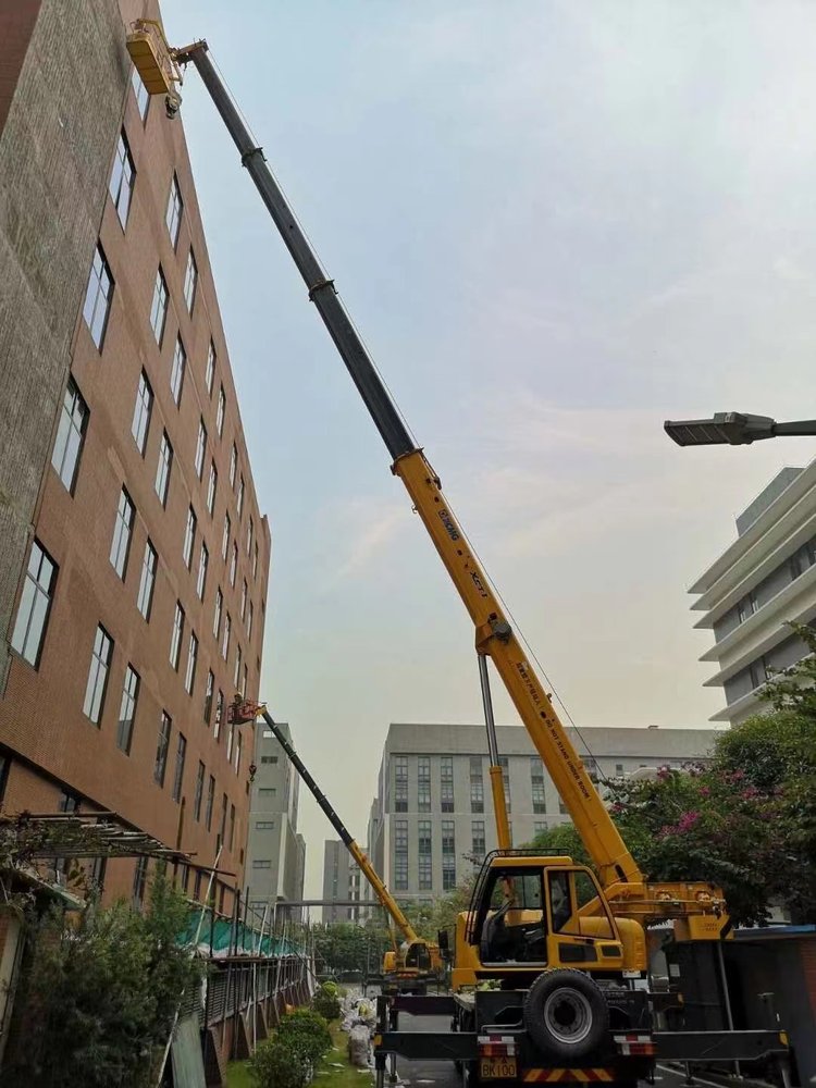 连山汽车吊出租哪家好，选择最靠谱的服务商指南