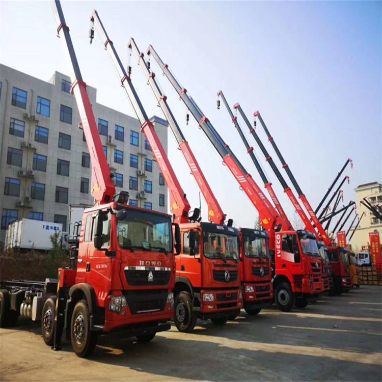 连山租专业吊车电话