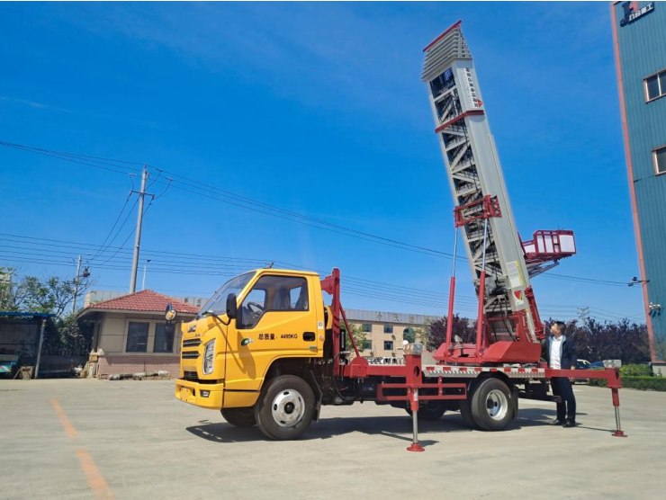 连山云梯车出租费用解析：如何选择更具性价比的服务