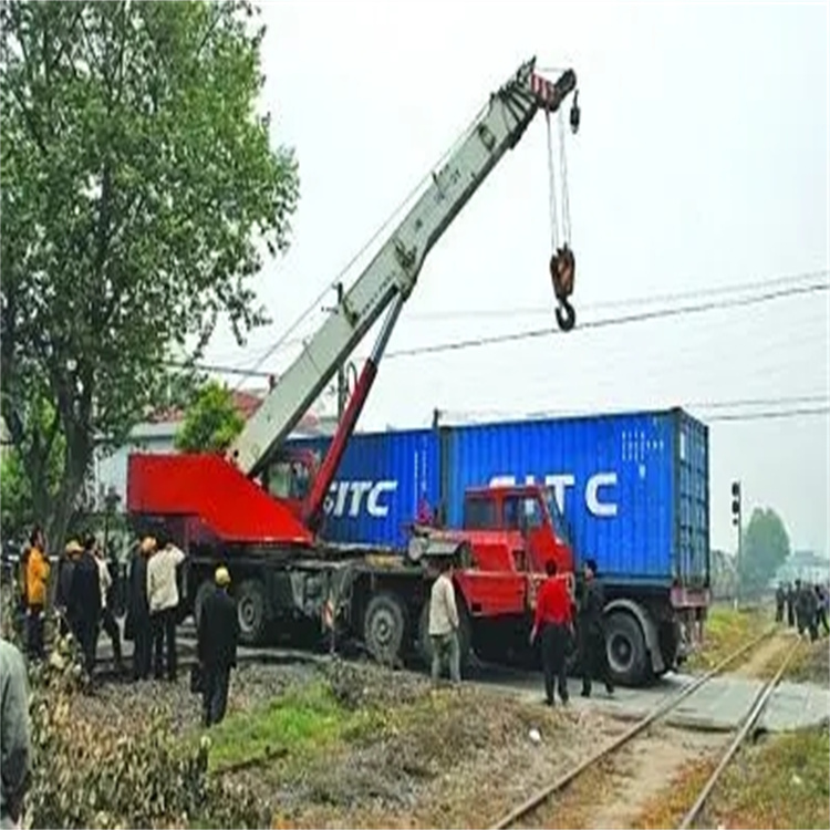 连山如何快速找到附近的吊车救援公司